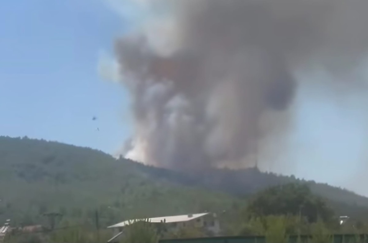 Fethiye Üzümlü'de Yeniden Yangın Alarmı: Dumanlar Yükseliyor