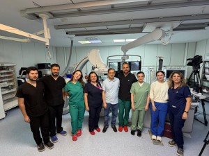 TÜRK GİRİŞİMSEL KARDİYOLOJİ VAKFI TARAFINDAN CANLI VAKA YAYINI DÜZENLENDİ
